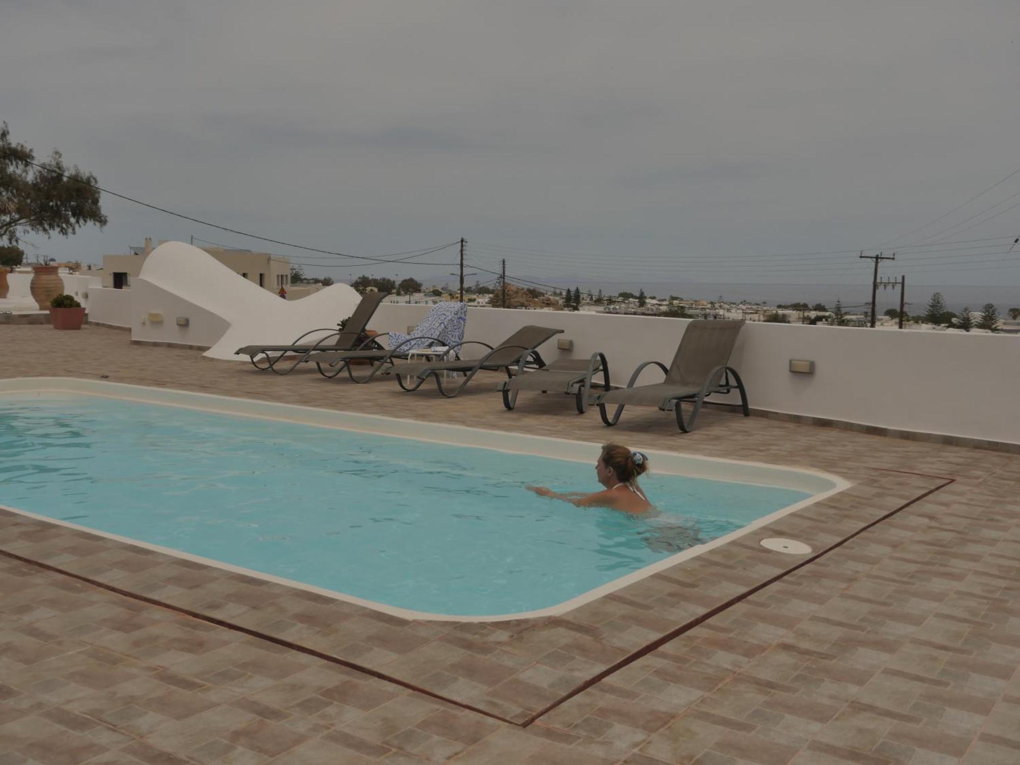 Kamári Ancient Thera Apartments מראה חיצוני תמונה