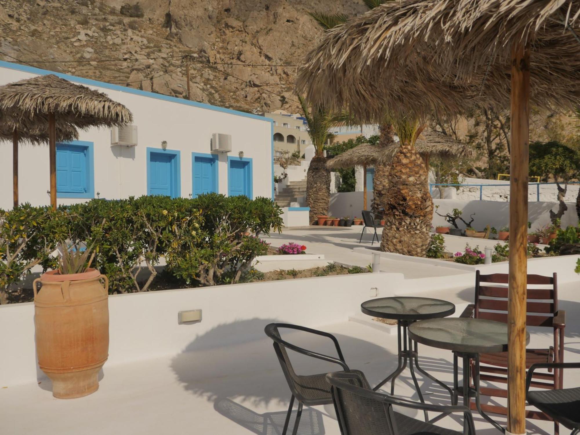 Kamári Ancient Thera Apartments מראה חיצוני תמונה