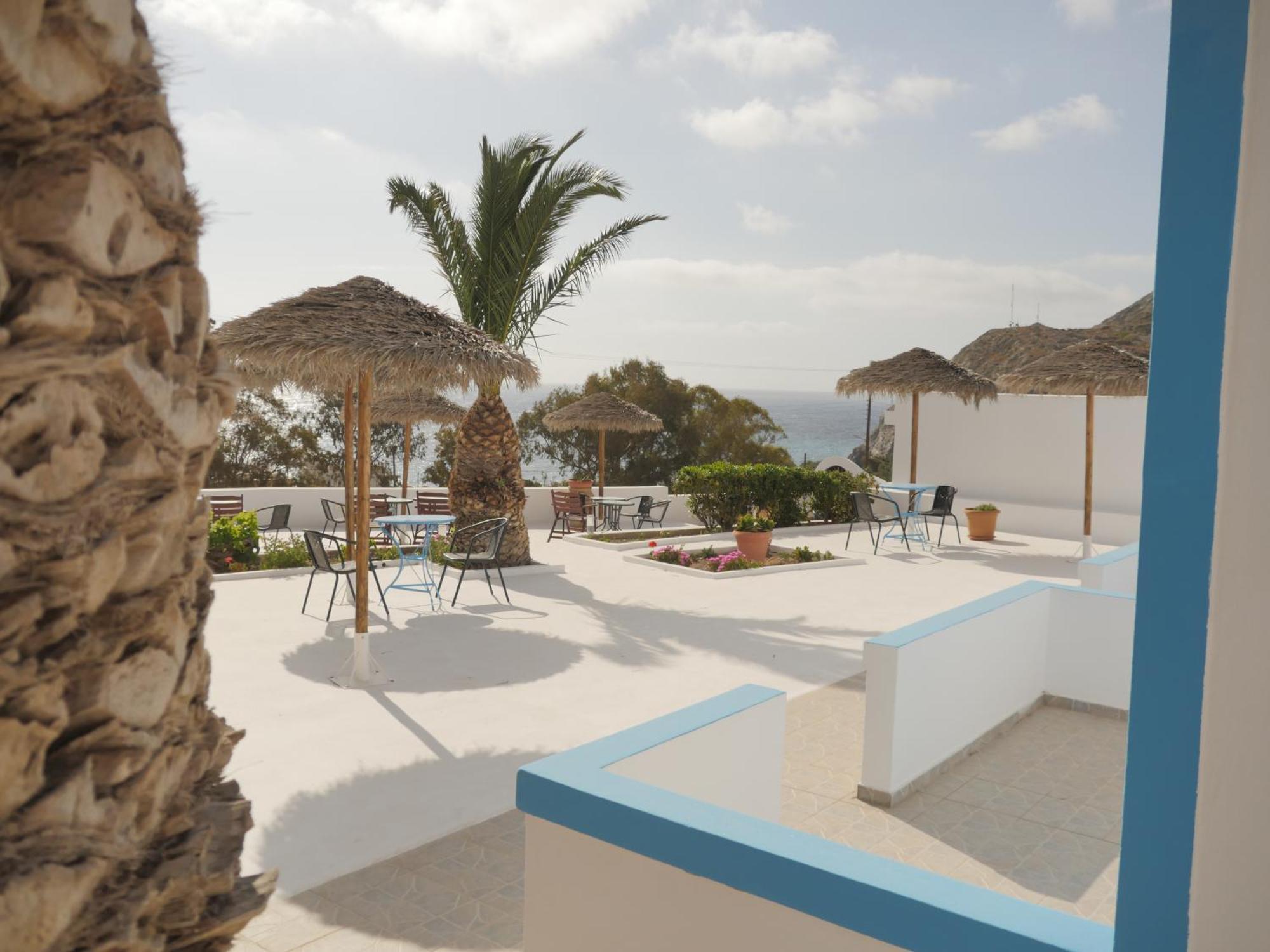 Kamári Ancient Thera Apartments מראה חיצוני תמונה